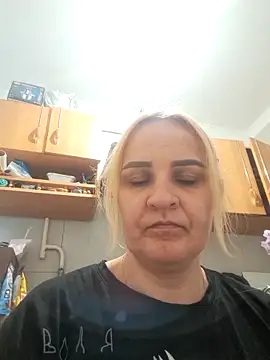 Snapshot of Malichkaanna30 chatting on 13, 9, 2025 Malichkaanna30 online show from 13, 9, 2025
