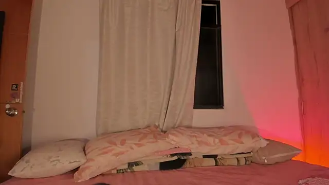 thecurvy girl online show from 11, 1, 2026