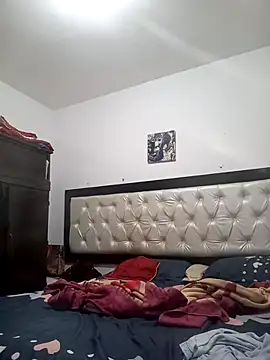 nahiarapalmer19 online show from 3, 1, 2025