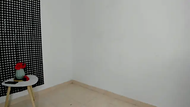 Snapshot of misshiccups chatting on 6, 3, 2025 misshiccups online show from 6, 3, 2025