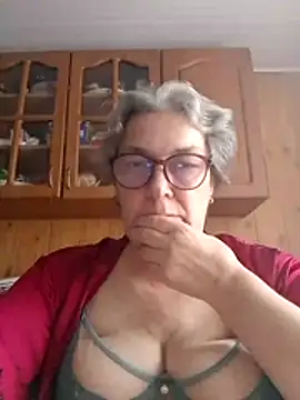 IrinaSweet54 online show from 18, 11, 2025