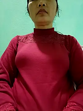 Lovepussyhair online show from 11, 2, 2026