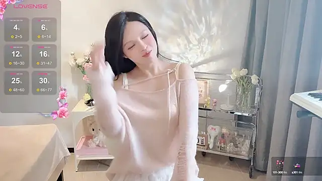 Snapshot of S-wan chatting on 13, 12, 2024 S-wan online show from 13, 12, 2024