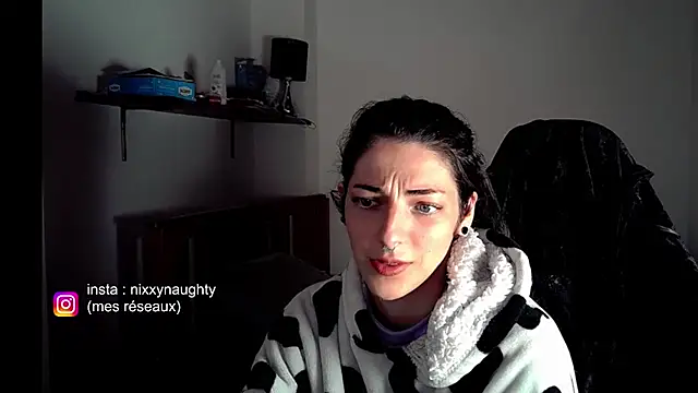 Snapshot of Nixxy_naughty chatting on 12, 12, 2024 Nixxy naughty online show from 12, 12, 2024