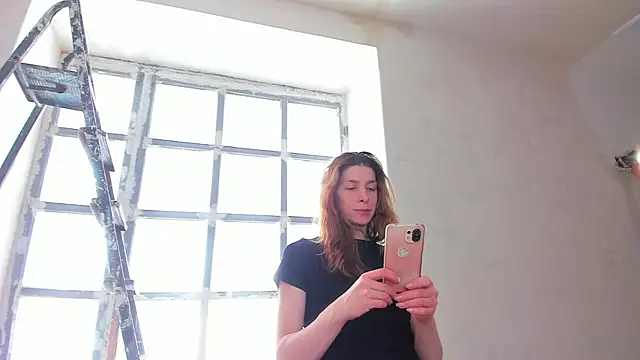 YourSuperModel online show from 16, 3, 2025