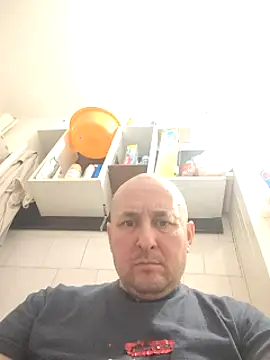 Snapshot of intx800 chatting on 1, 3, 2025 intx800 online show from 1, 3, 2025