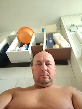 Snapshot of intx800 chatting on 14, 9, 2025 intx800 online show from 14, 9, 2025