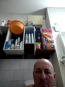 Snapshot of intx800 chatting on 3, 2, 2026 intx800 online show from 3, 2, 2026