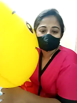 DIZZLING DIVA online show from 29, 12, 2024