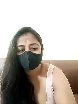 DIZZLING DIVA online show from 4, 1, 2025