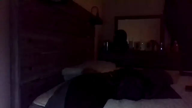 Mcoleman4642 online show from 19, 2, 2026