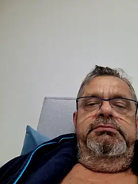 Snapshot of axecoman60 chatting on 20, 1, 2025 axecoman60 online show from 20, 1, 2025