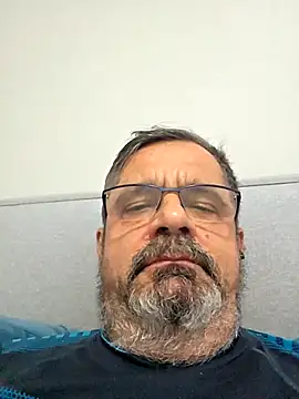 axecoman60 online show from 15, 1, 2026