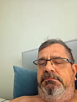 axecoman60 online show from 10, 2, 2026