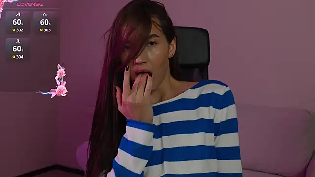 Bellla Haddid online show from 20, 3, 2025