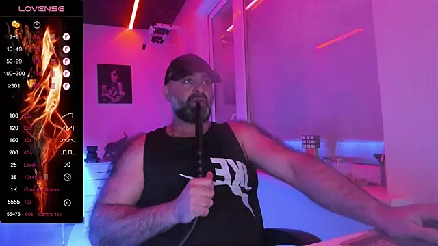 Snapshot of MAGABEAR077 chatting on 7, 5, 2026 MAGABEAR077 online show from 7, 5, 2026