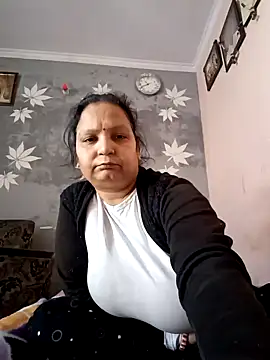 Snapshot of Kavya_kapoor chatting on 8, 2, 2025 Kavya kapoor online show from 8, 2, 2025