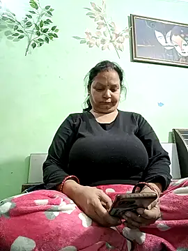 Snapshot of Kavya_kapoor chatting on 13, 2, 2025 Kavya kapoor online show from 13, 2, 2025