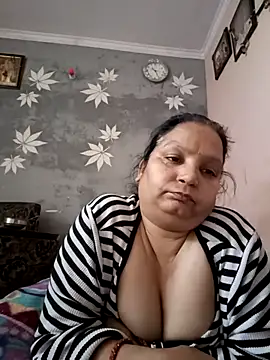 Snapshot of Kavya_kapoor chatting on 17, 2, 2025 Kavya kapoor online show from 17, 2, 2025