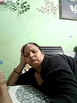 Snapshot of Kavya_kapoor chatting on 17, 2, 2025 Kavya kapoor online show from 17, 2, 2025