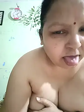 Snapshot of Kavya_kapoor chatting on 12, 3, 2025 Kavya kapoor online show from 12, 3, 2025