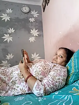 Snapshot of Kavya_kapoor chatting on 16, 3, 2025 Kavya kapoor online show from 16, 3, 2025