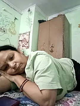 Snapshot of Kavya_kapoor chatting on 19, 9, 2025 Kavya kapoor online show from 19, 9, 2025