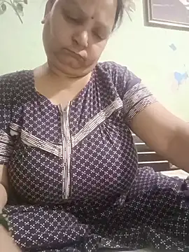 Snapshot of Kavya_kapoor chatting on 12, 6, 2026 Kavya kapoor online show from 12, 6, 2026