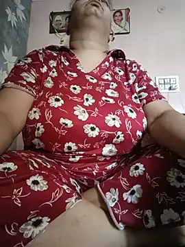 Snapshot of Kavya_kapoor chatting on 23, 6, 2026 Kavya kapoor online show from 23, 6, 2026