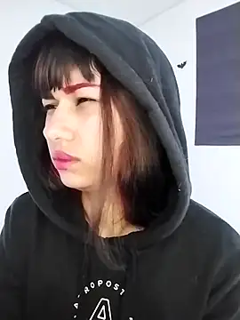 Snapshot of Little-Lucifer chatting on 28, 9, 2025 Little-Lucifer online show from 28, 9, 2025