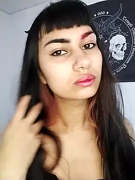 Snapshot of Little-Lucifer chatting on 25, 10, 2025 Little-Lucifer online show from 25, 10, 2025