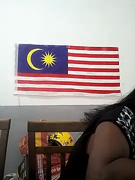 mamakarma1403 online show from 4, 11, 2025