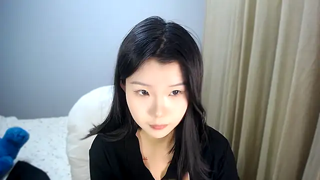 Snapshot of peggy-panda chatting on 25, 10, 2025 peggy-panda online show from 25, 10, 2025