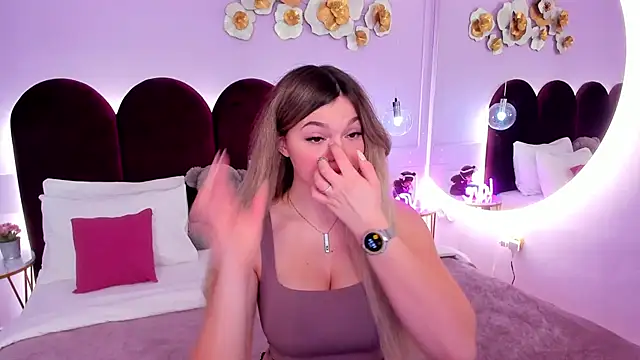 ZaraBloom online show from 19, 2, 2026