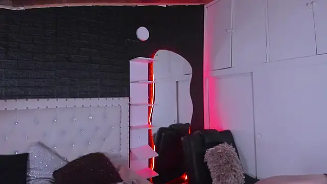 Ghosty Doll online show from 18, 1, 2025