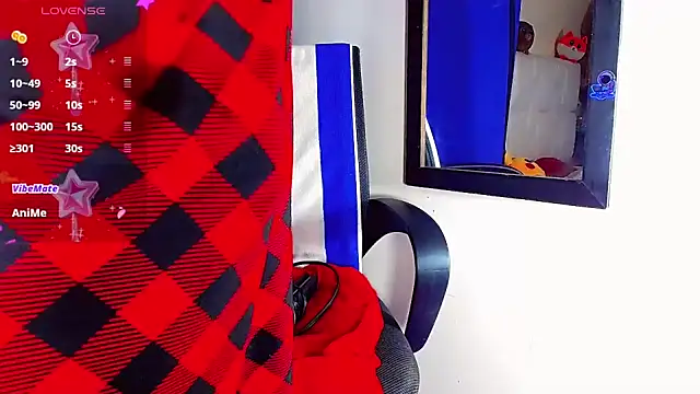 Snapshot of nicol_gill_ chatting on 17, 12, 2024 nicol gill online show from 17, 12, 2024