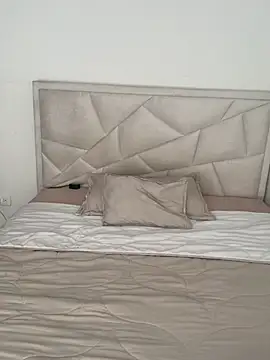 Charlotte cowell sub1  online show from 12, 2, 2025