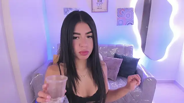 Charlotte cowell sub1  online show from 1, 10, 2025