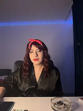 NiicoleNova online show from 20, 11, 2025