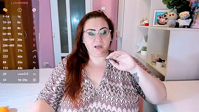 lovely adelle online show from 13, 12, 2025