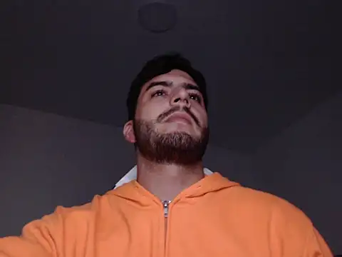 Snapshot of thomas_gun chatting on 26, 10, 2025 thomas gun online show from 26, 10, 2025