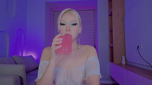 RileyMee online show from 11, 10, 2025