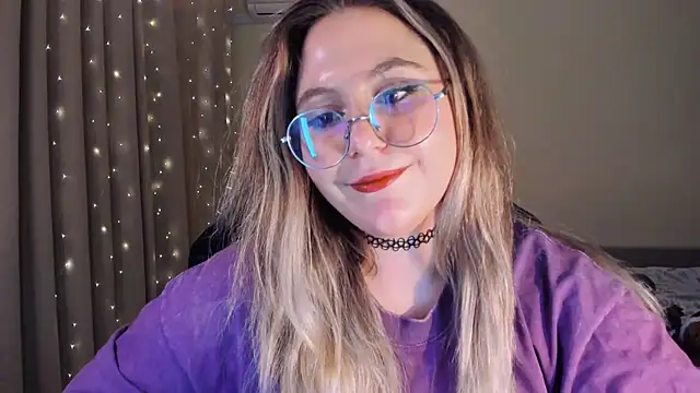 Snapshot of Diana_Flower chatting on 8, 1, 2025 Diana Flower online show from 8, 1, 2025