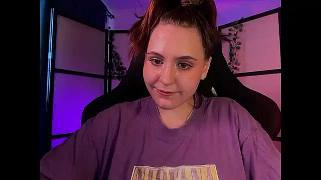 Snapshot of Diana_Flower chatting on 6, 8, 2026 Diana Flower online show from 6, 8, 2026