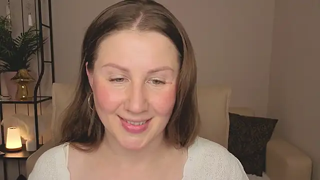 Snapshot of Helens_love chatting on 17, 6, 2026 Helens love online show from 17, 6, 2026