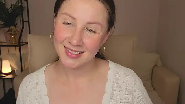 Snapshot of Helens_love chatting on 17, 7, 2026 Helens love online show from 17, 7, 2026