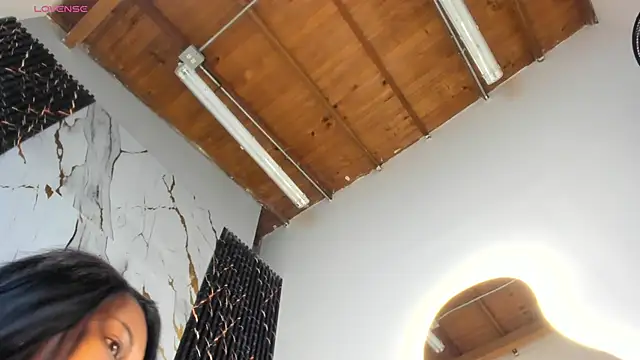 ebony hot1 online show from 2, 11, 2025