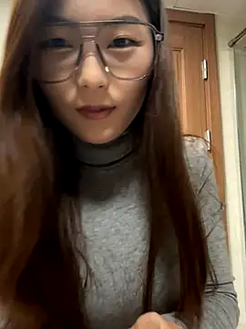 Sweet-Angel999 online show from 7, 1, 2026