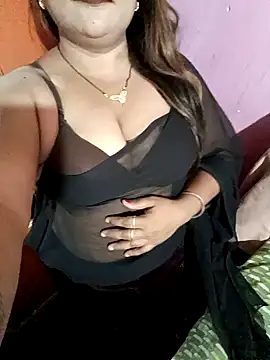Snapshot of Beautyy38 chatting on 11, 1, 2025 Beautyy38 online show from 11, 1, 2025