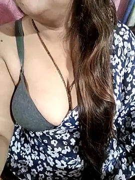 Snapshot of Beautyy38 chatting on 1, 5, 2026 Beautyy38 online show from 1, 5, 2026